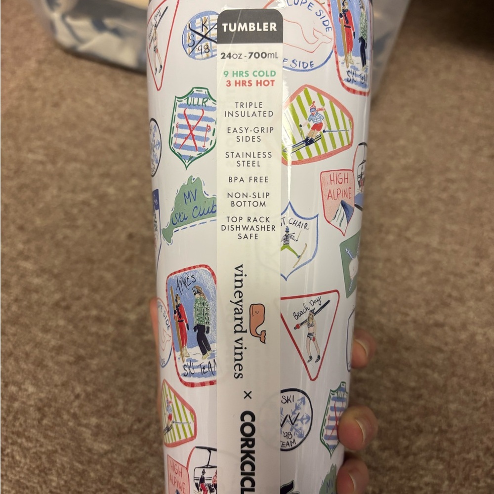 NWT vineyard vines x corkcicle tumbler